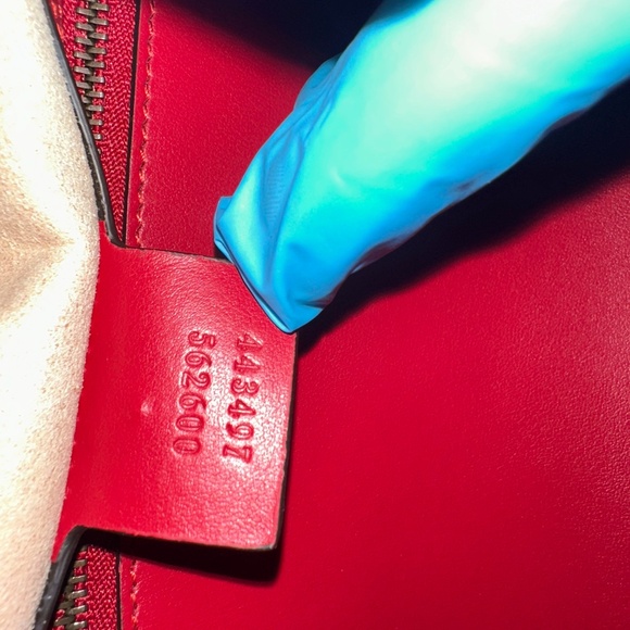 GUCCI MARMONT RED LEATHER SHOULDER/CROSSBODY BAG - Picture 15 of 16